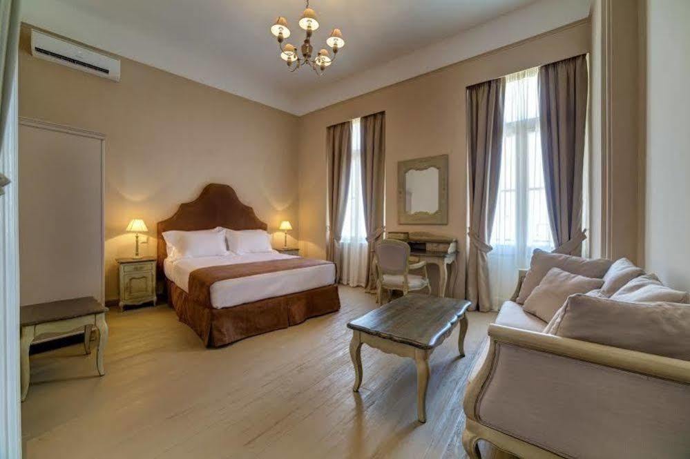 Home & Art Suites 아테네 외부 사진