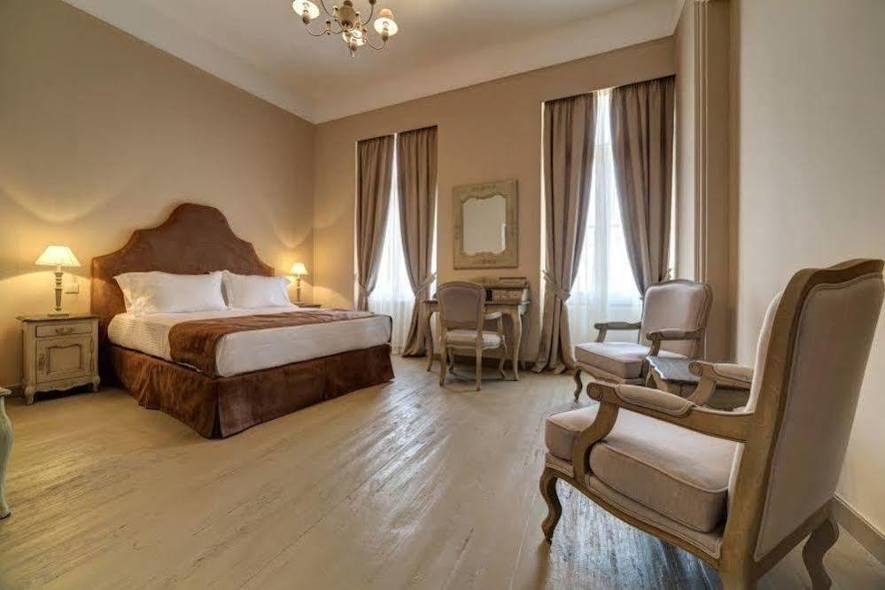 Home & Art Suites 아테네 외부 사진